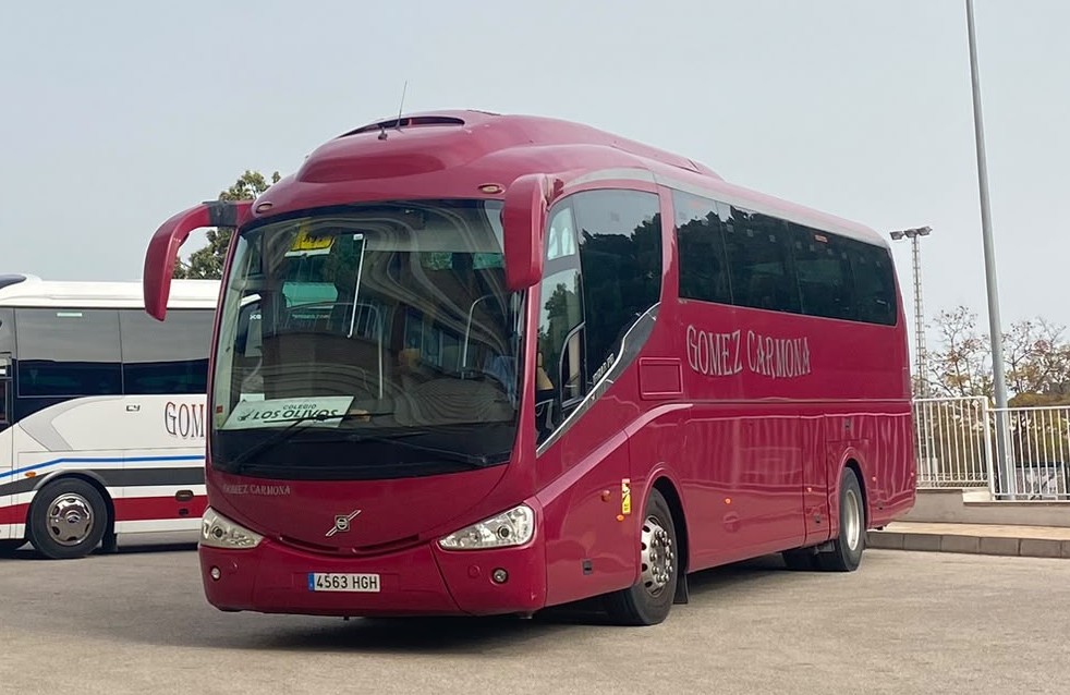 Autobús de 55 plazas de Autocares Gómez Carmona